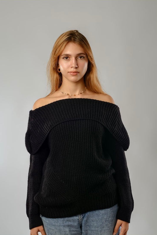 Black offshoulder