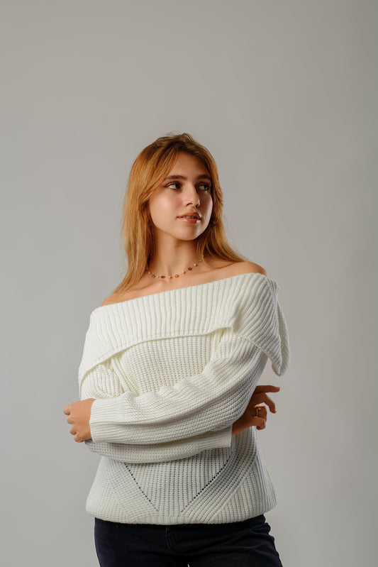 Offwhite offshoulder sweater